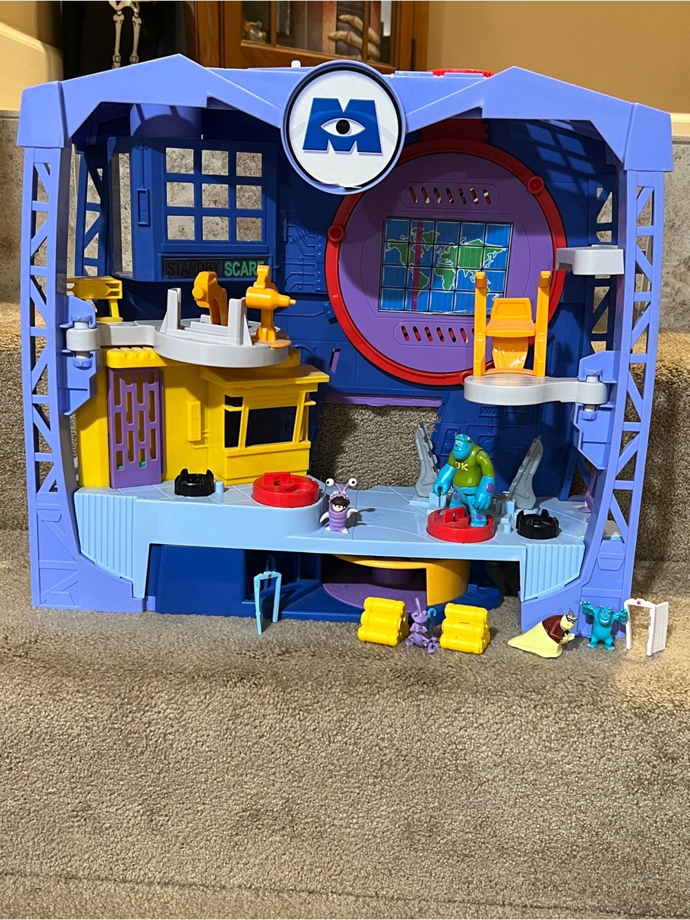 Imaginext Disney Pixar Monsters University Scare Factory Playset Laugh Floor